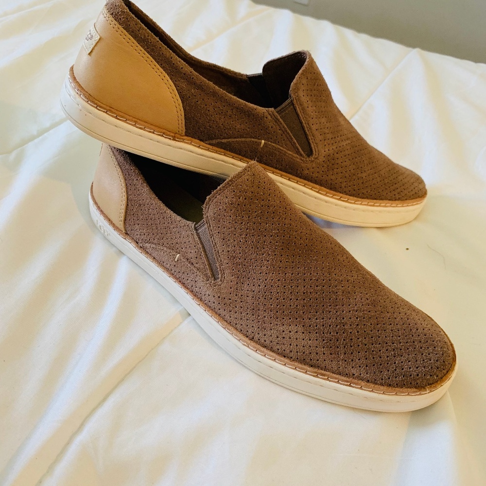 UGG Suede Slip-on's